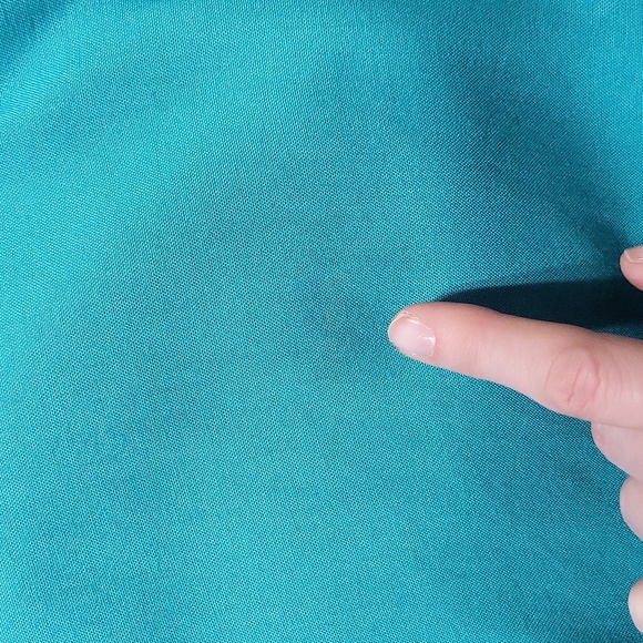 NEW Top It Off Turquoise Tunic Top with Gold Embroidery Woman's Size Small - Picture 9 of 9